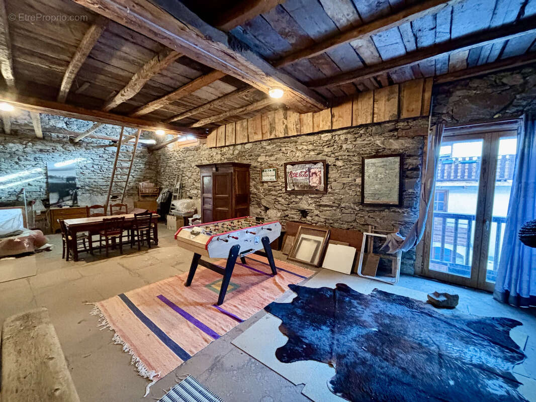 Maison à SAINT-MARTIN-DE-BELLEVILLE