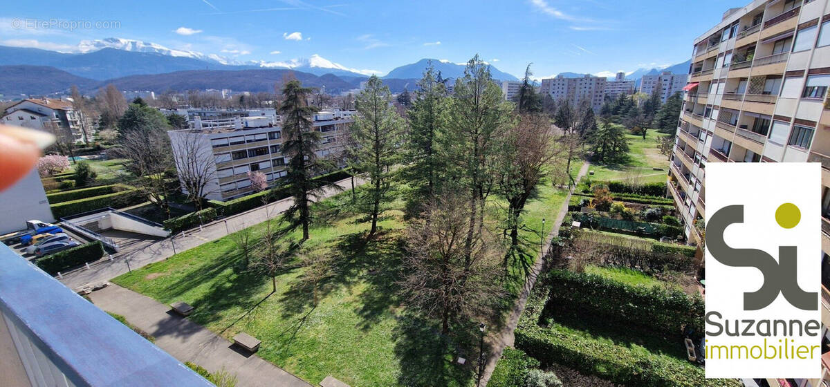 DOMAINE JEAN JAURES ET SON PARC - Appartement à ECHIROLLES