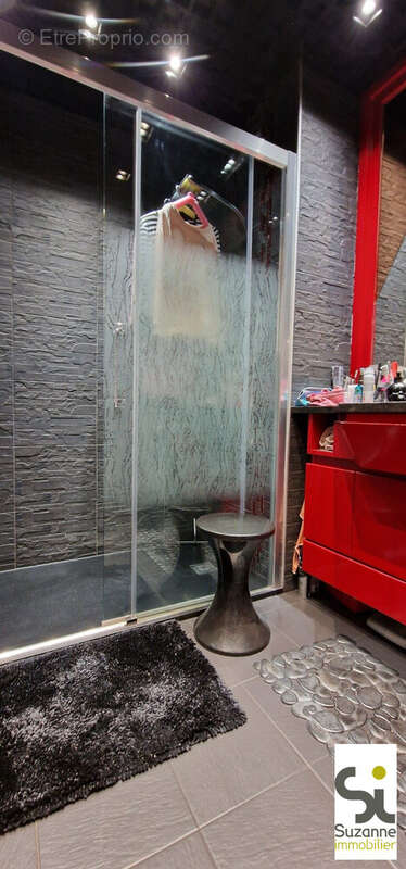 Appartement à ECHIROLLES