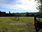 Terrain à ANNEBAULT