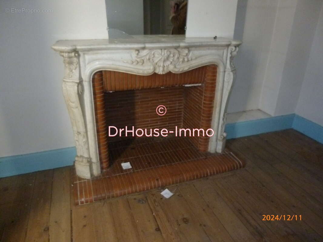 Commerce à PERIGUEUX