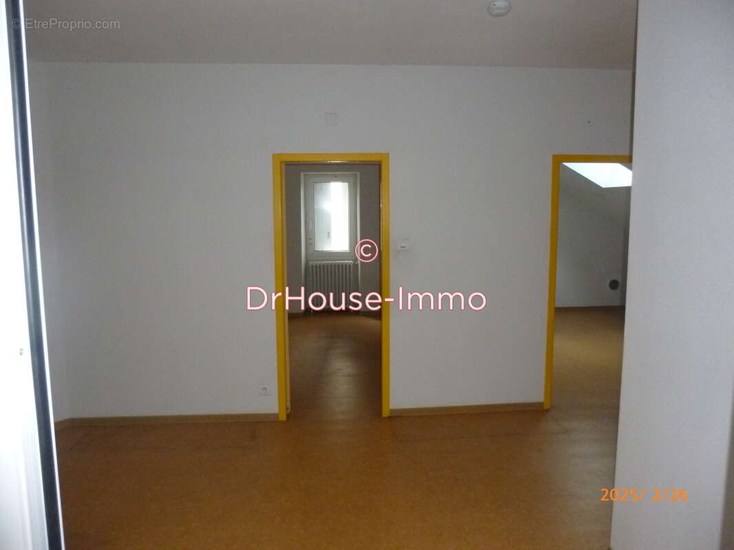 Commerce à PERIGUEUX