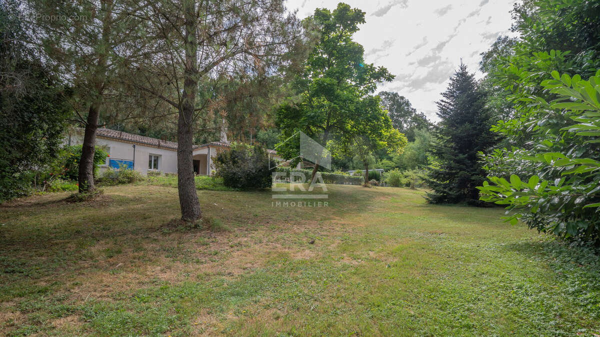 Maison à SAINTE-MARTHE