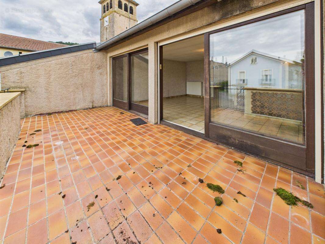 Maison à BAYONVILLE-SUR-MAD