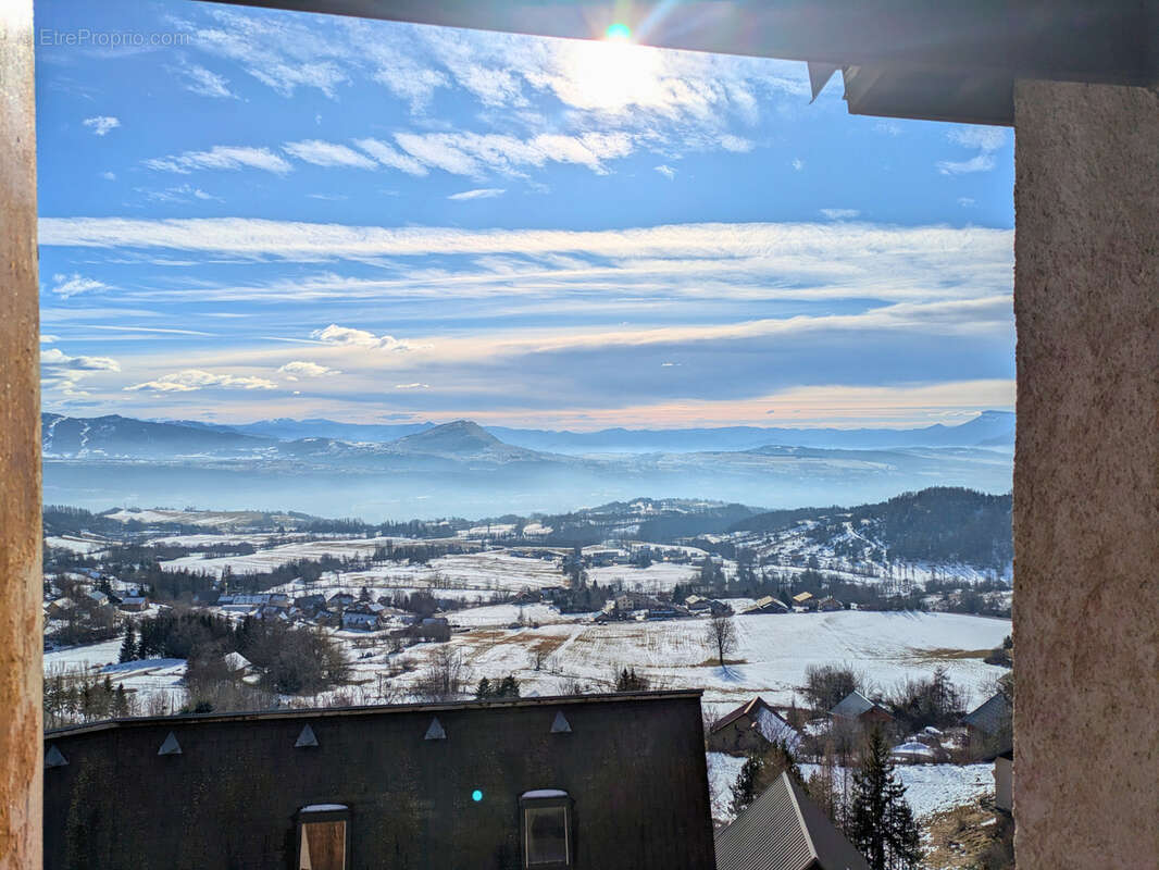 Appartement à SAINT-MICHEL-DE-CHAILLOL