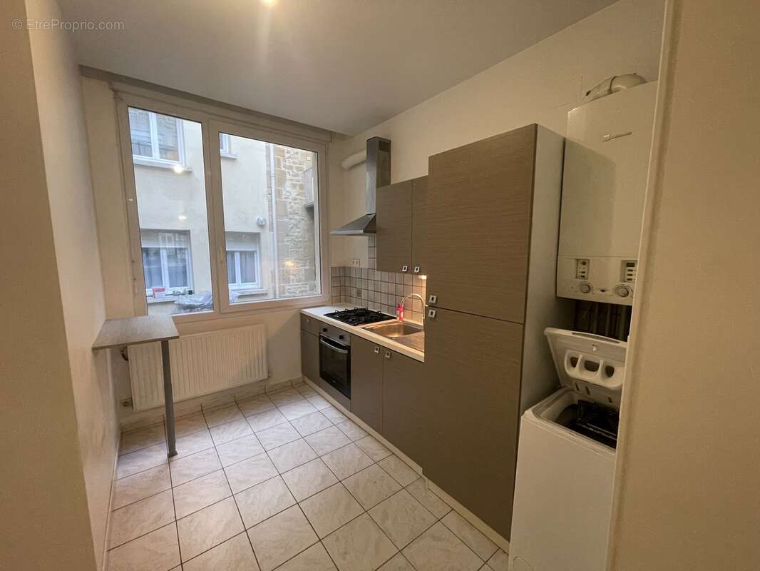 Appartement à CHARLEVILLE-MEZIERES