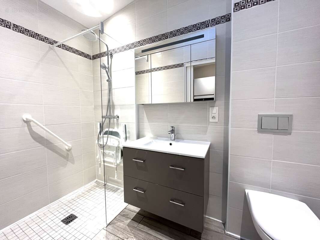 Maison à VIVIER-AU-COURT