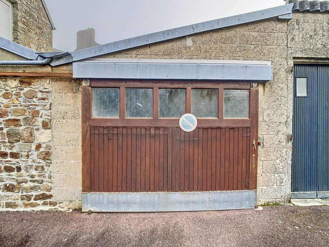 Maison à LA HAYE-DU-PUITS