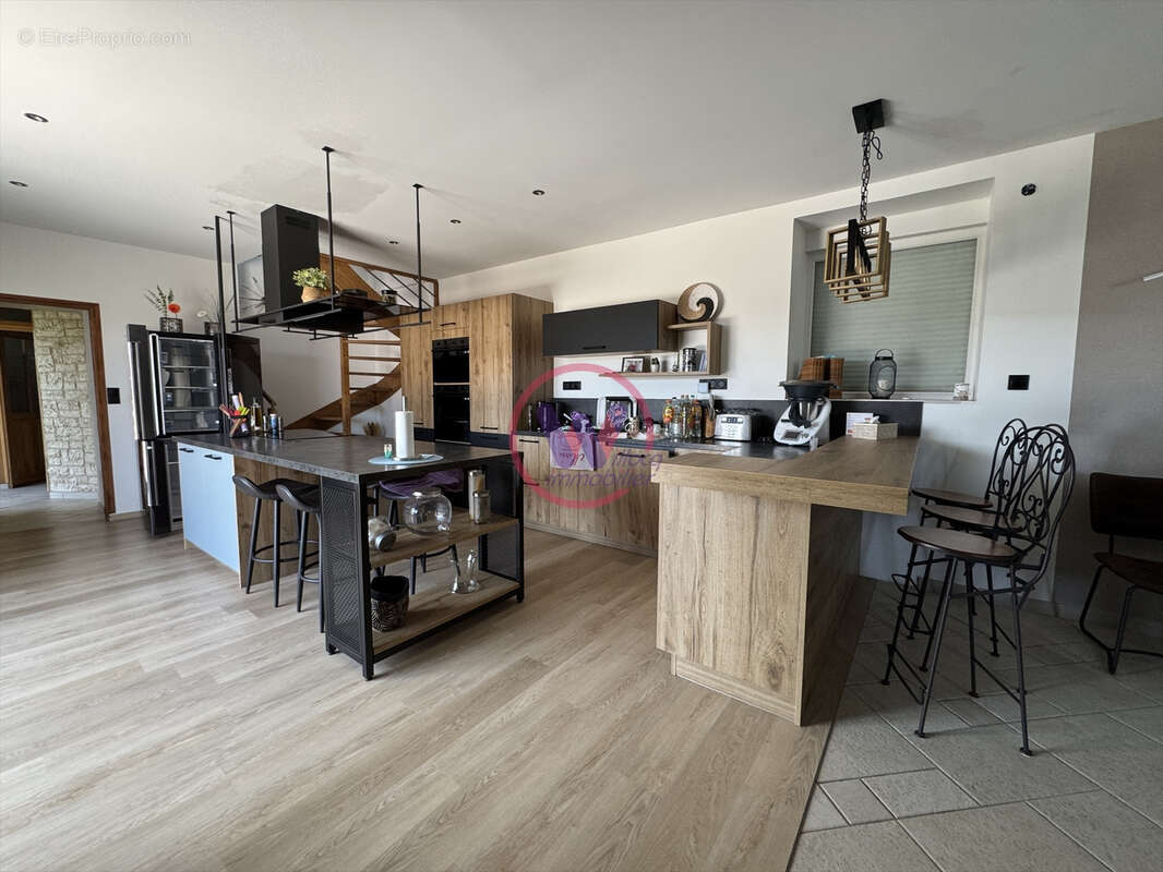 Maison à BEAUMETZ-LES-LOGES