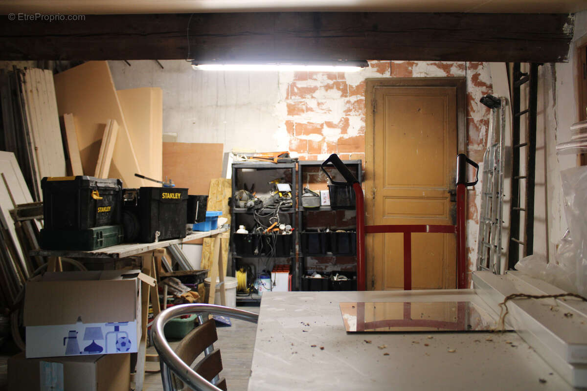 Maison à BELVEZE-DU-RAZES