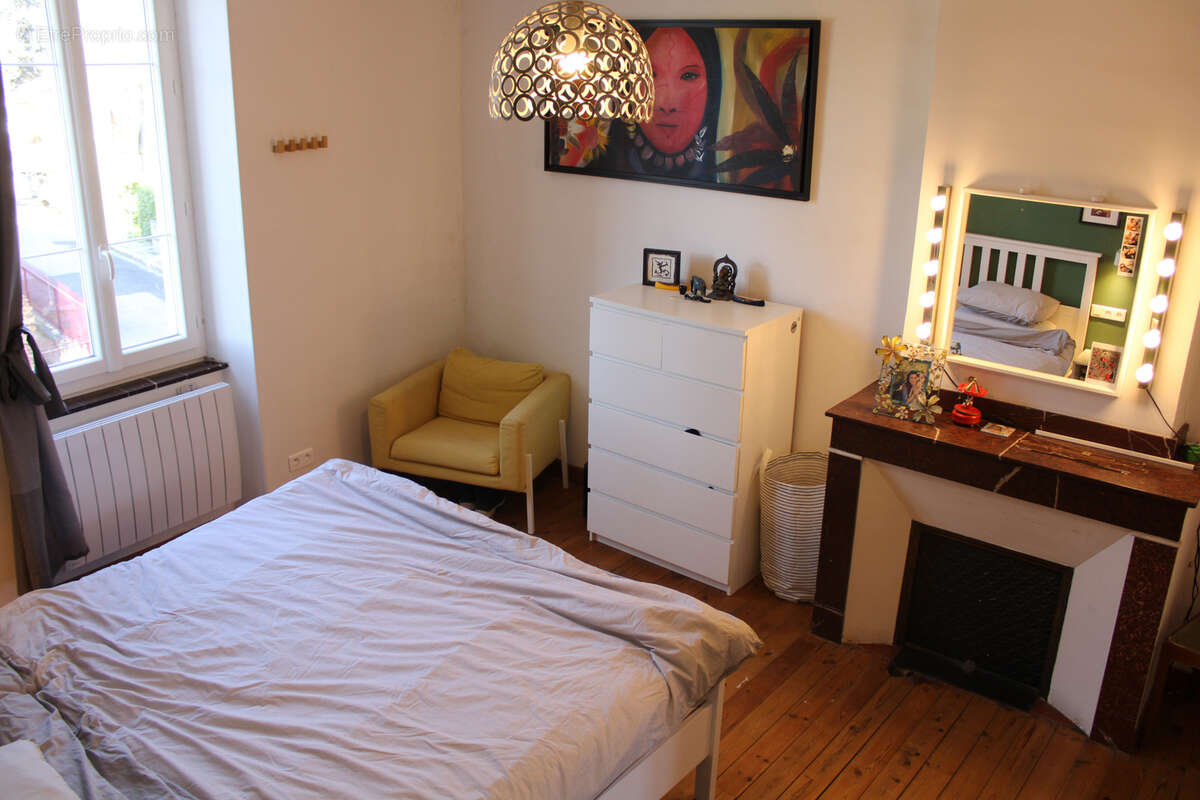 Maison à BELVEZE-DU-RAZES