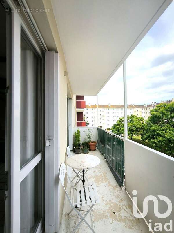 Photo 3 - Appartement à SAINT-FARGEAU-PONTHIERRY