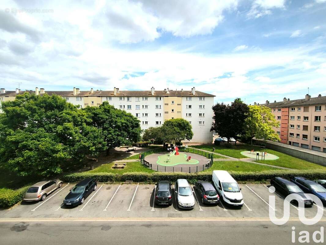 Photo 6 - Appartement à SAINT-FARGEAU-PONTHIERRY