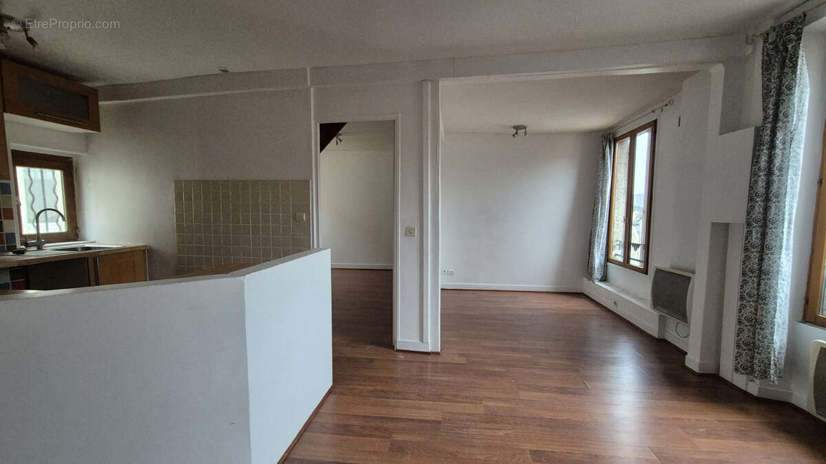 Appartement à CHEVREUSE