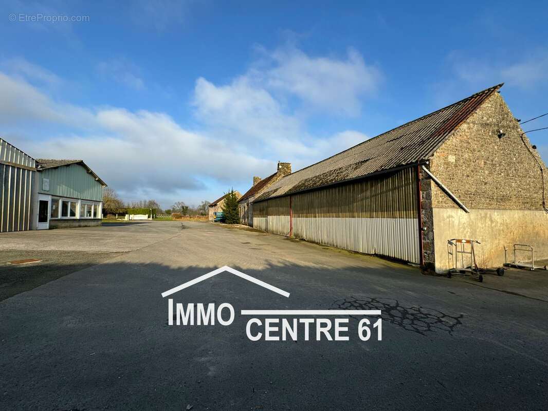 Maison à LA FERTE-MACE