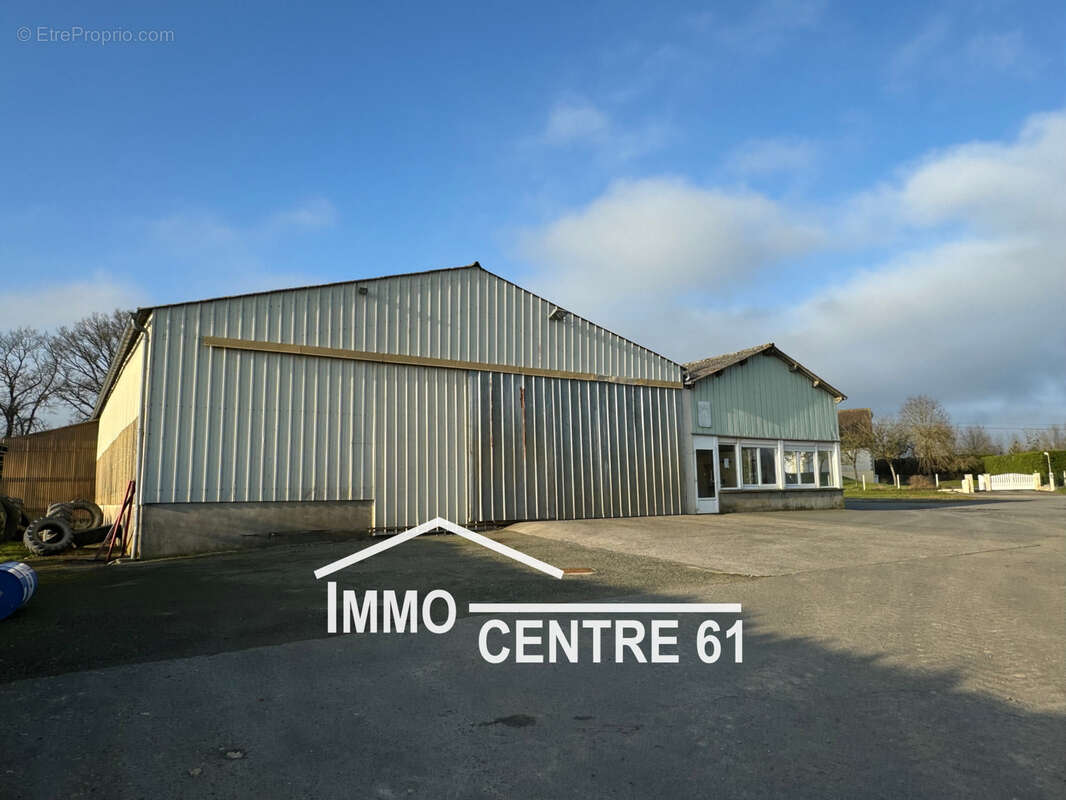 Maison à LA FERTE-MACE