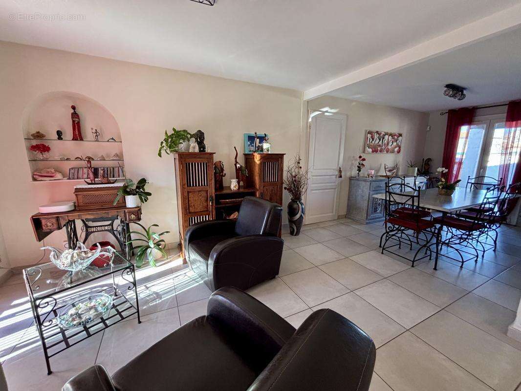 Maison à GIGNAC-LA-NERTHE