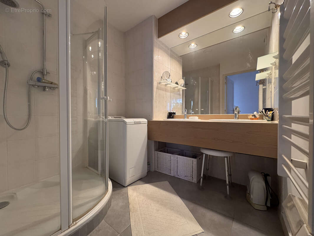 Appartement à MEYLAN