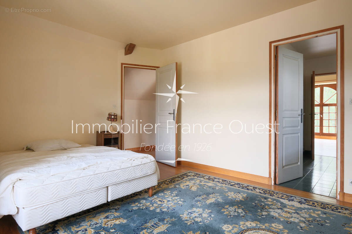 Maison à SABLE-SUR-SARTHE