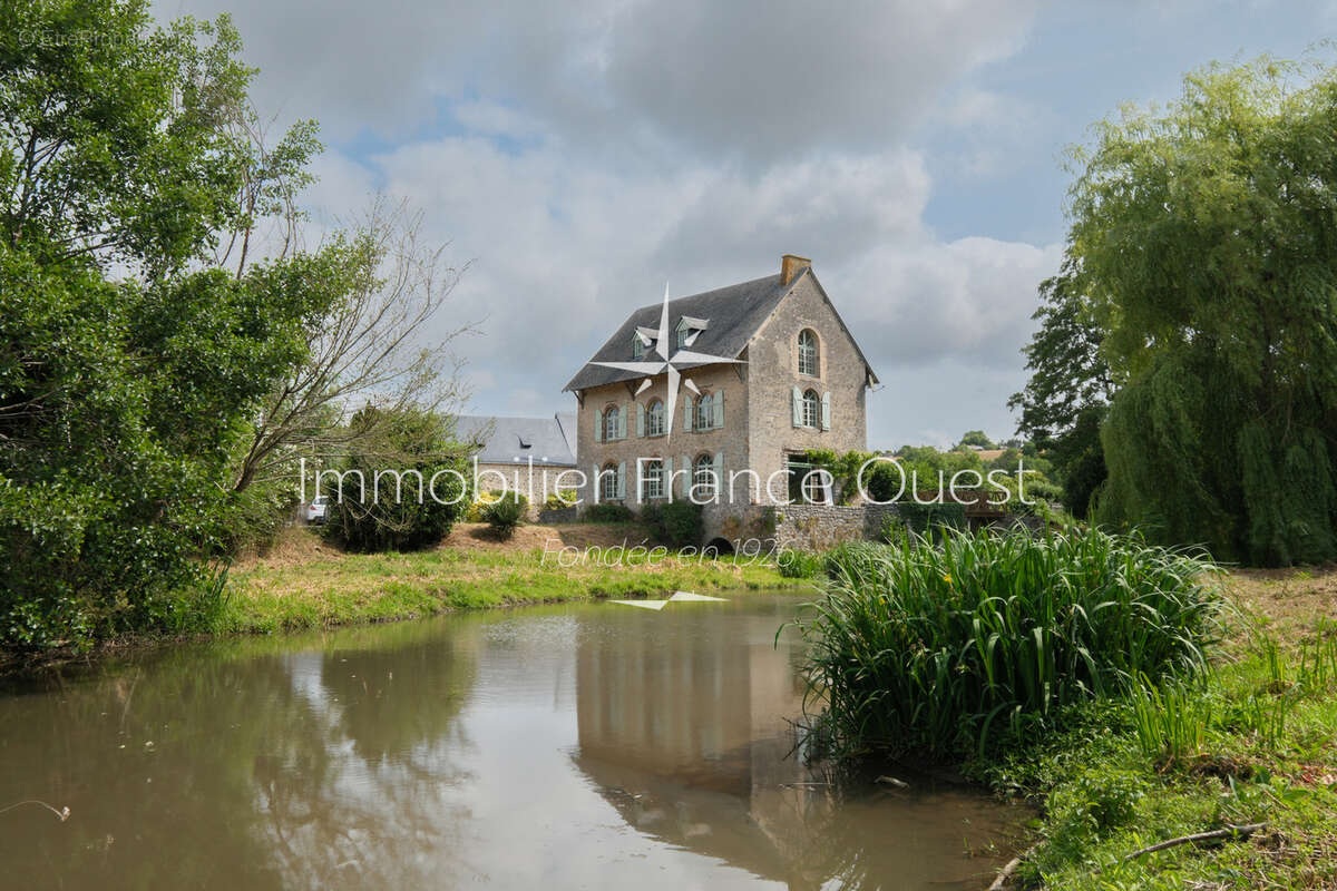 Maison à SABLE-SUR-SARTHE