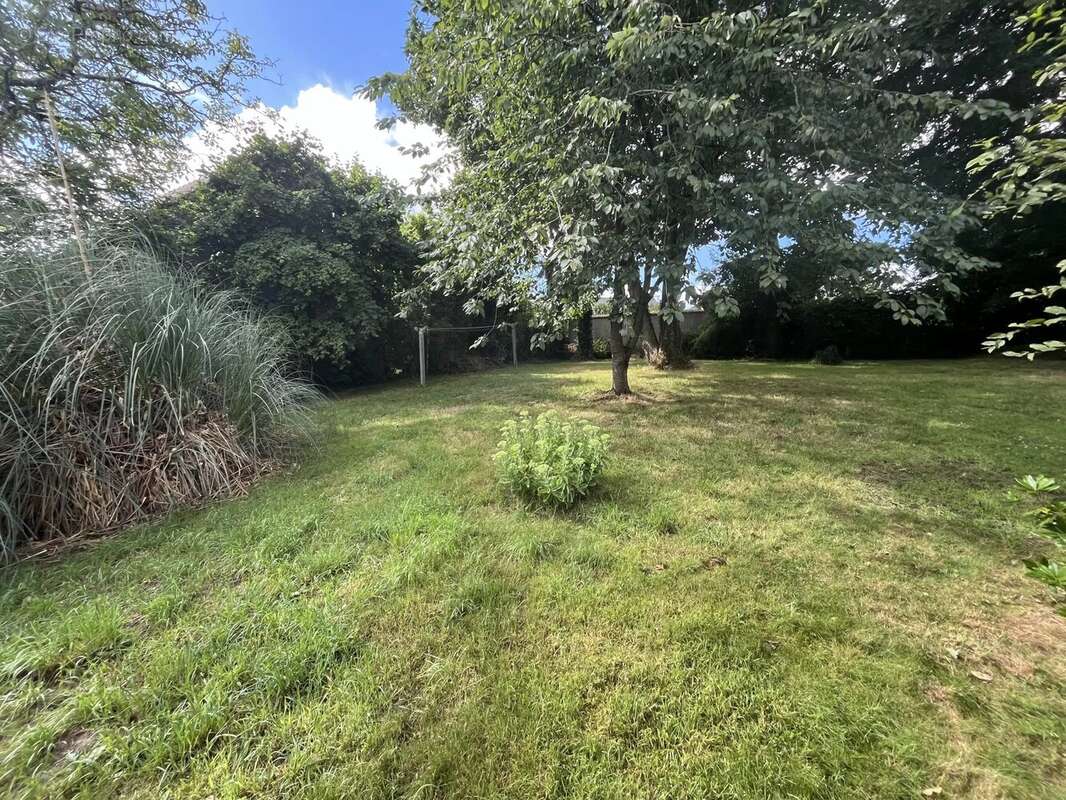 Maison à LA VICOMTE-SUR-RANCE