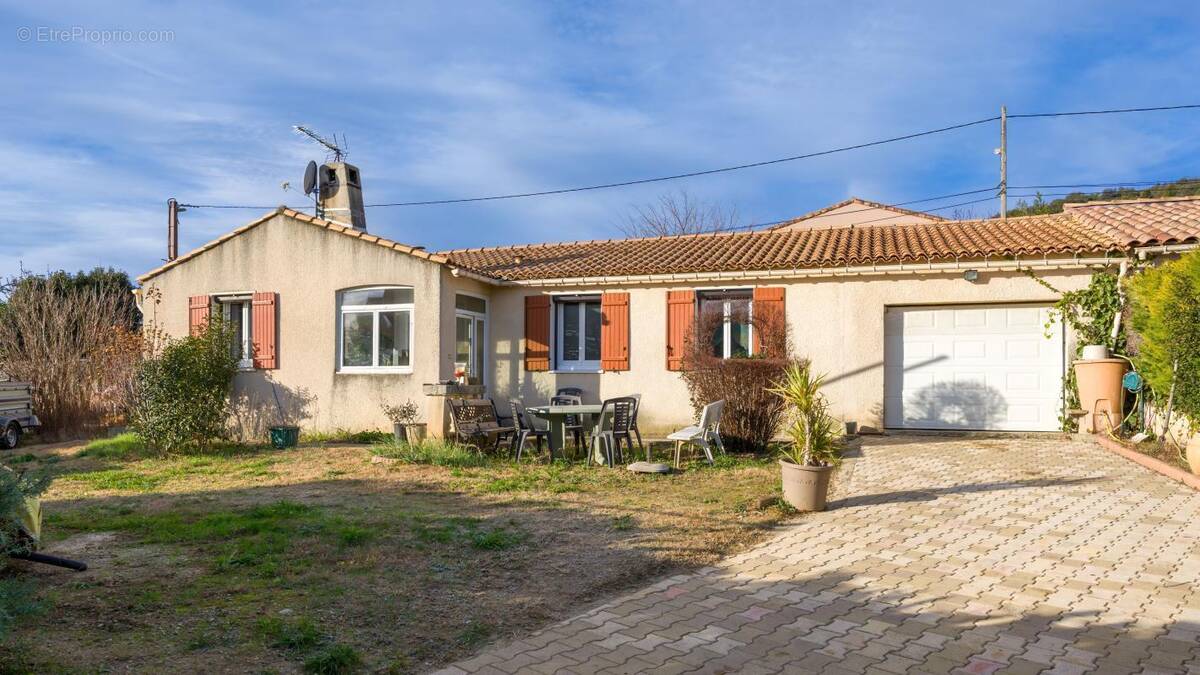 Maison à VILLENEUVE