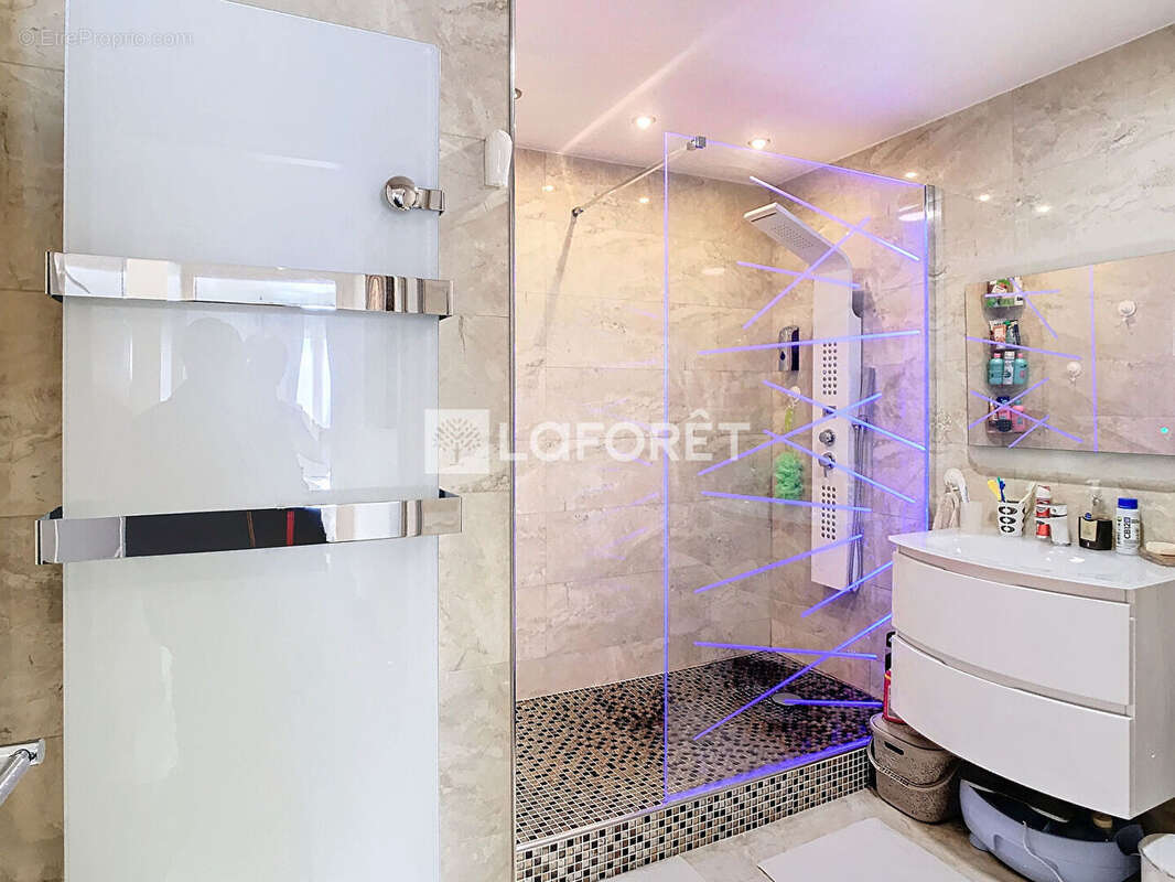 Appartement à VITROLLES