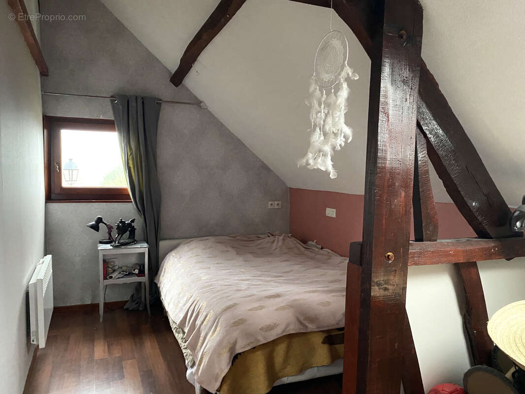 Maison à HORNOY-LE-BOURG