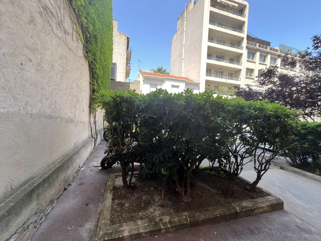 Appartement à MARSEILLE-8E