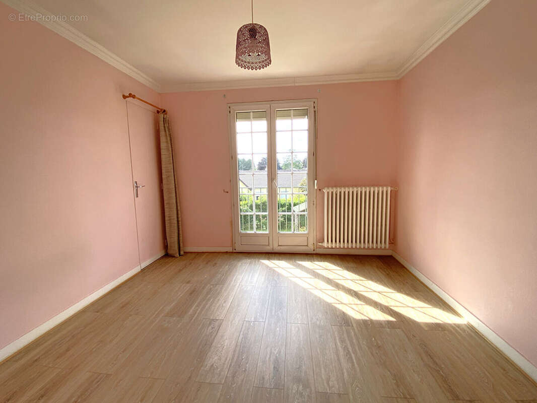 Maison à CREPY-EN-VALOIS