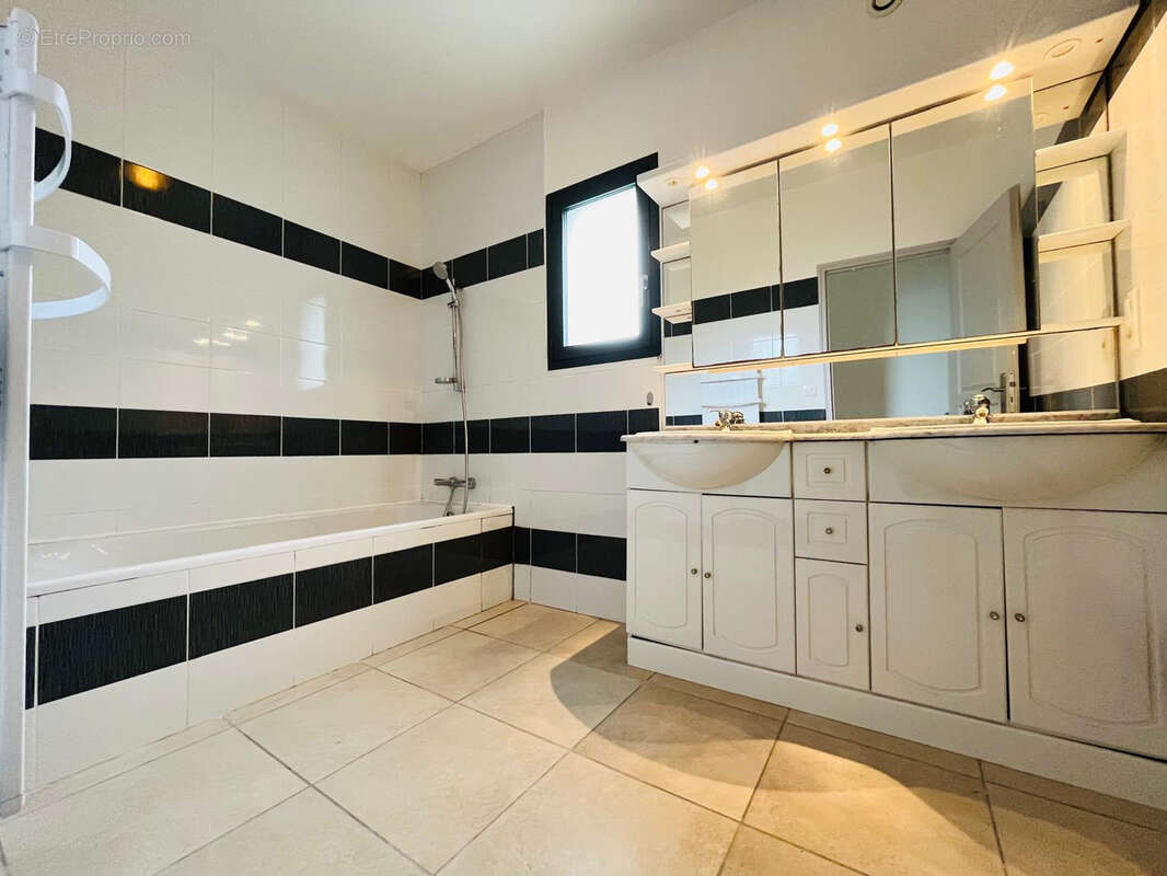 Maison à SAINT-JEAN-DE-LUZ