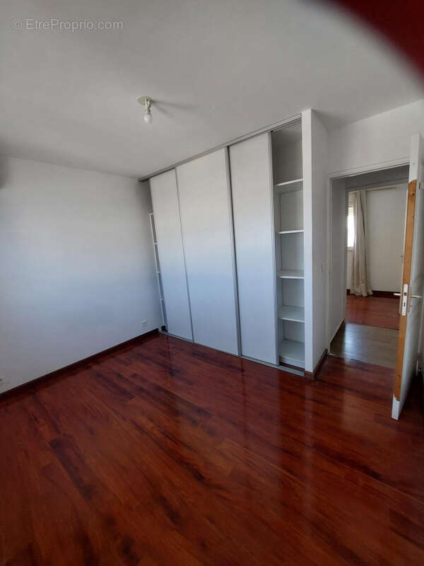 Appartement à SAINT-DENIS