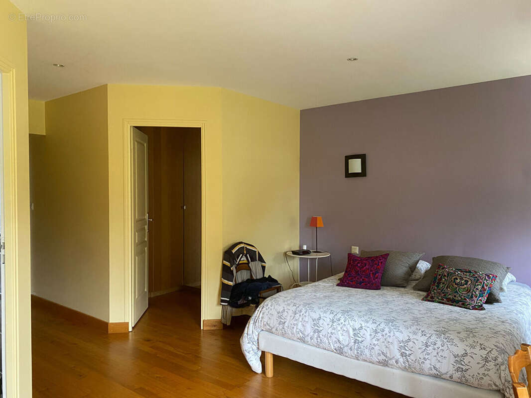 Maison à SAINT-MACOUX