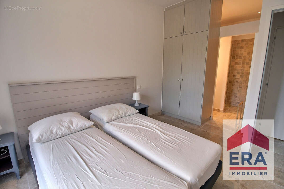 Appartement à JONQUIERES