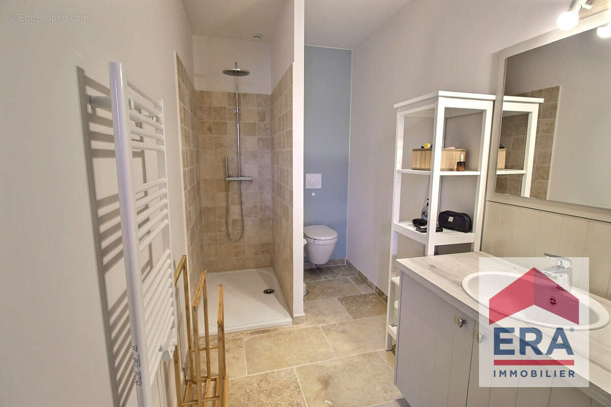 Appartement à JONQUIERES