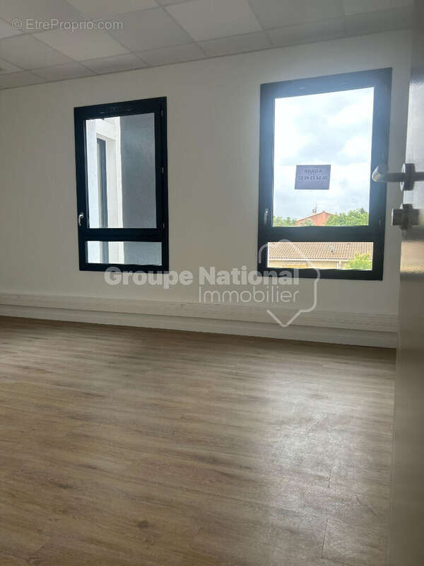 Commerce à LES ANGLES