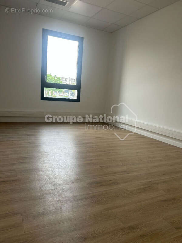 Commerce à LES ANGLES