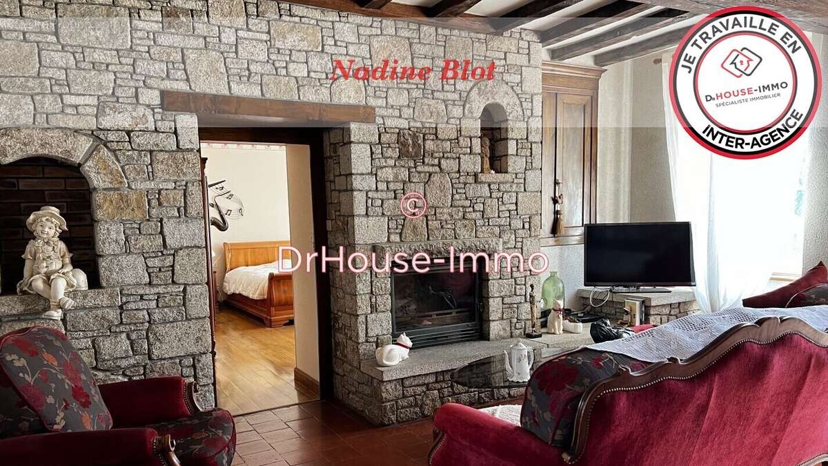 Maison à SAINT-MACAIRE-EN-MAUGES