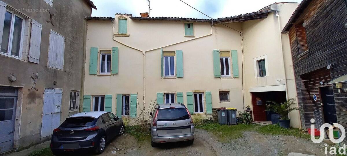 Photo 1 - Appartement à MAUZE-SUR-LE-MIGNON