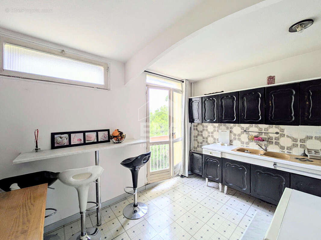 Appartement à MARSEILLE-14E