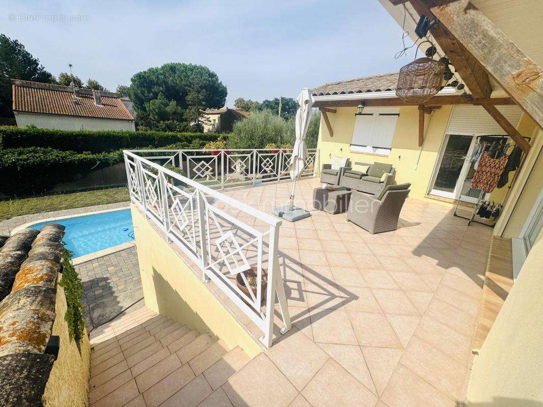 Maison à VILLENEUVE-LES-BEZIERS