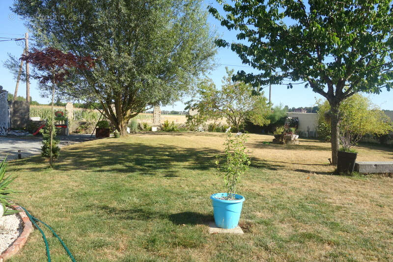 Maison à NOGENT-L&#039;ARTAUD