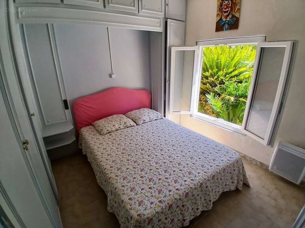 Appartement à TOURRETTE-LEVENS