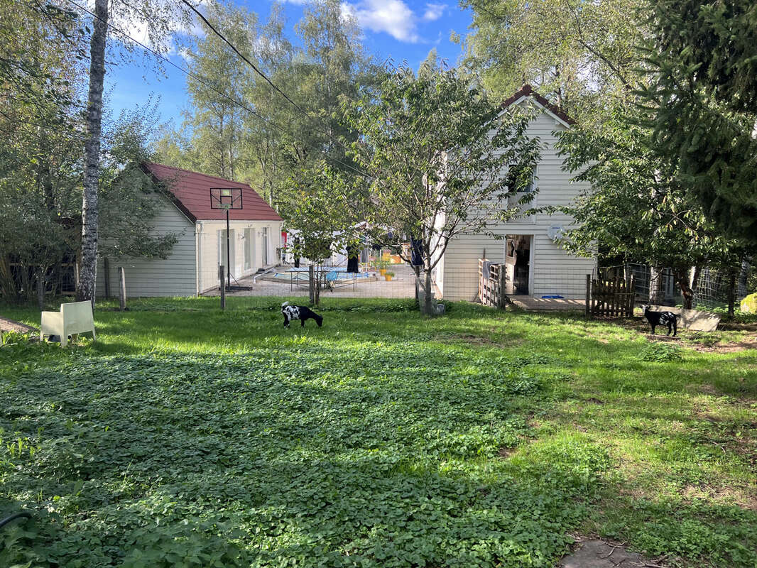 Maison à TERNUAY-MELAY-ET-SAINT-HILAIRE