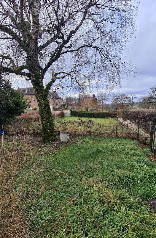 Maison à BARAQUEVILLE