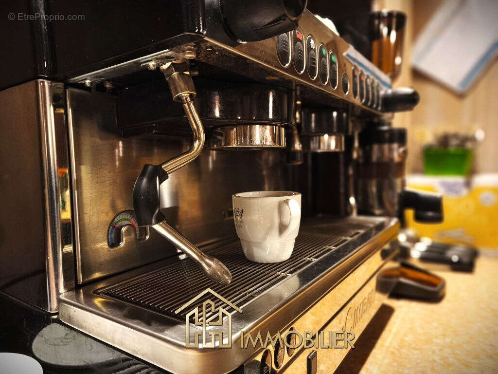 Commerce à CHATENOIS