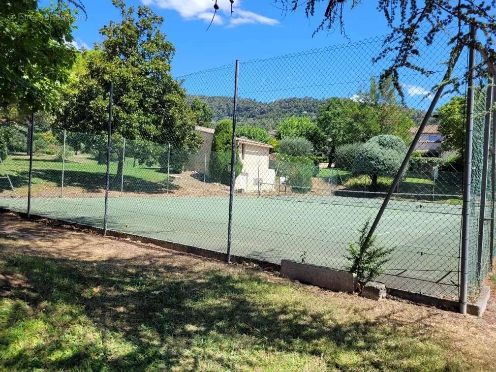 Appartement à PEYMEINADE