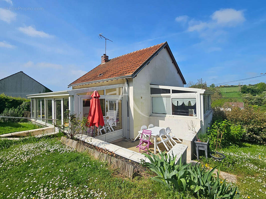 Maison à MONTRICHARD