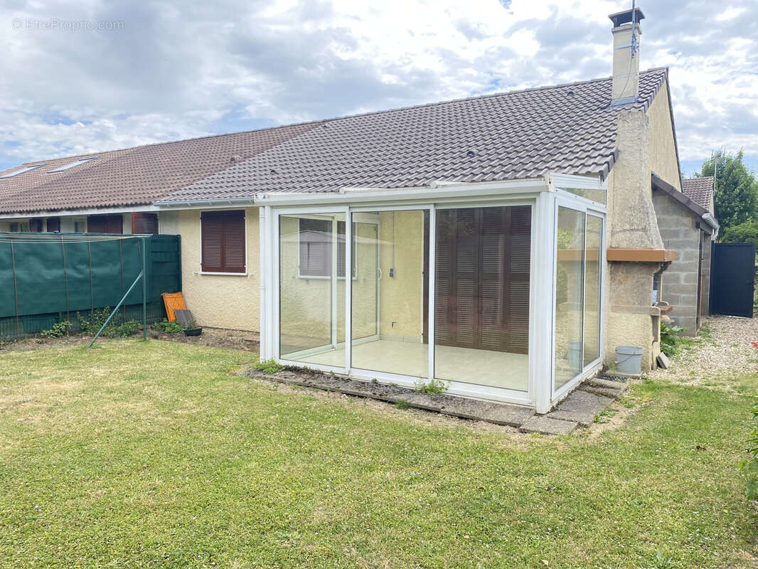 Maison à LE PLESSIS-PATE