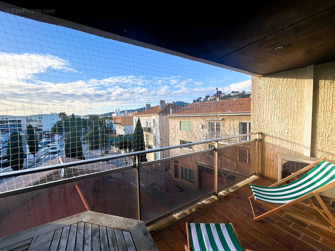 Appartement à LE LAVANDOU